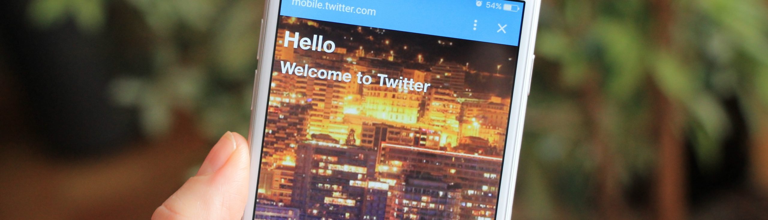 Twitter Introduces GIF Button!